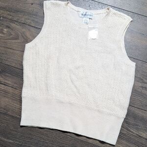 New‎ Bloomingdales Sweater Vest Size XL